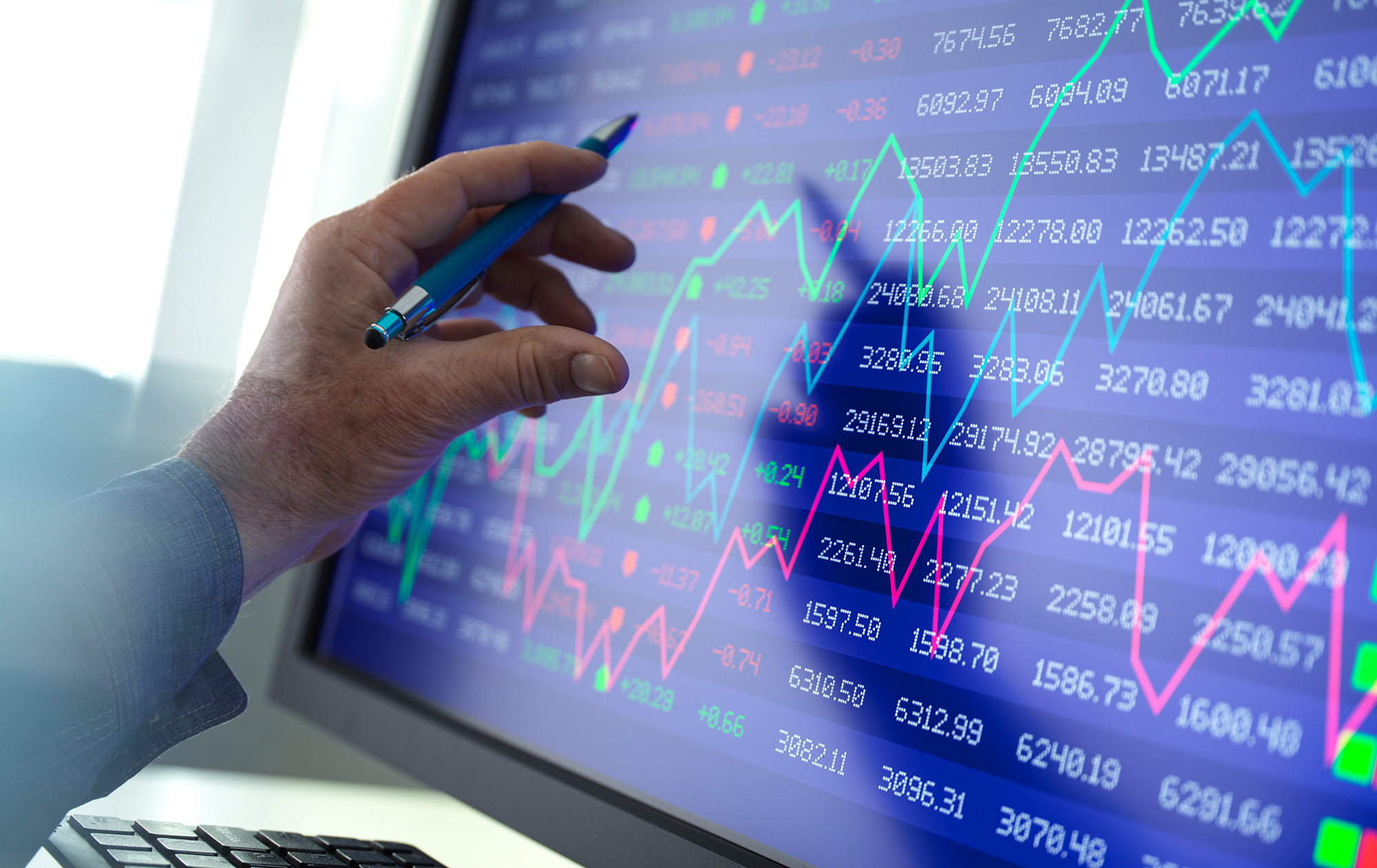 Что "убило" фондовый рынок Украины и почему бизнесу может быть интереснее в Европе